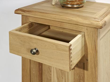 Recibidor Yann fabricado en madera de roble macizo al estilo Louis Philippe 