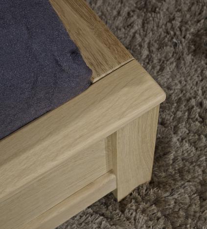 Cama fabricada en madera de roble maciza 160x200 Colección Naturaleza de estilo contemporáneo 