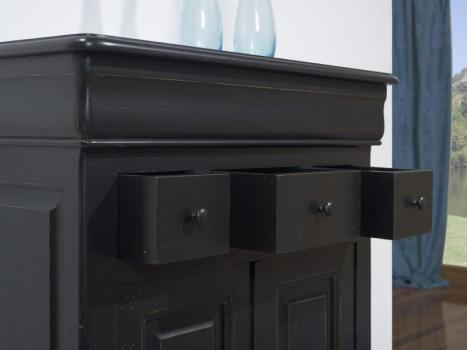 Aparador  Timoteo de 2 puertas y  4 cajones fabricado en madera de roble macizo al  estilo Louis Philippe 