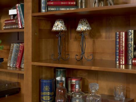 Biblioteca Florencia fabricada en madera de cerezo macizo al estilo de Louis Philippe 