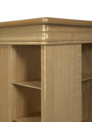 Columna CD giratoria fabricada en madera de roble macizo al estilo Louis Philippe