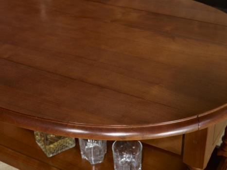 Mesa de centro Zoe ovalada con solapas fabricada en madera maciza de cerezo estilo Louis Philippe
