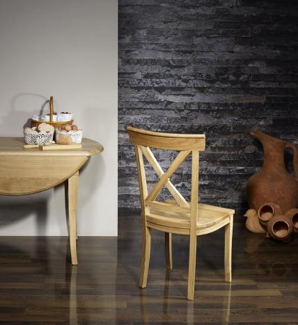 Silla Filipe fabricada en madera maciza de roble estilo rústico