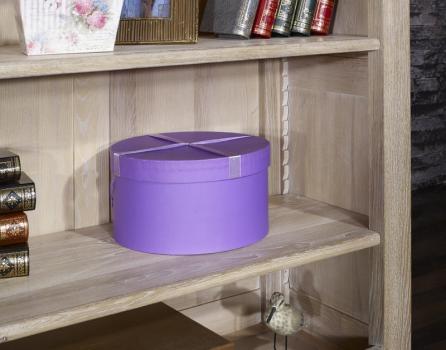 Estantería Librería Thiago fabricada en madera maciza de roble al estilo Louis Philippe con 4 estantes acabado cepillado blanqueado