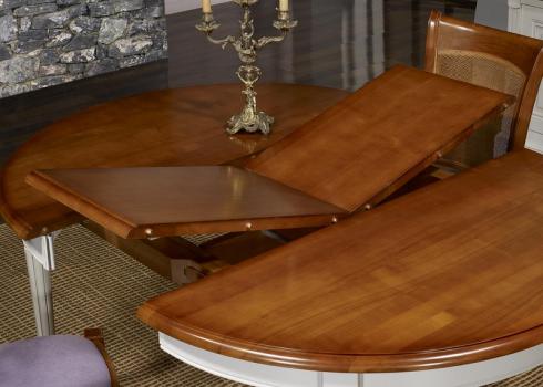 Mesa de comedor redonda fabricada en madera de  cerezo macizo al estilo Luis XVI diámetro 120 cm