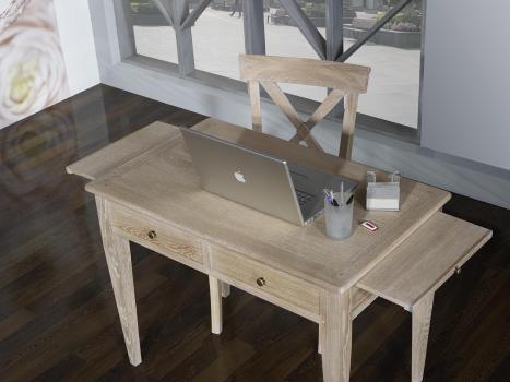 Escritorio Lucas fabricada en madera de Roble macizo en estilo Louis Philippe