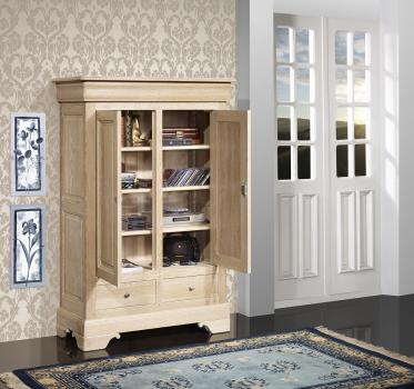 Armario de 2 puertas y 2 cajones fabricado en madera de roble macizo estilo Louis Philippe acabado roble cepillado