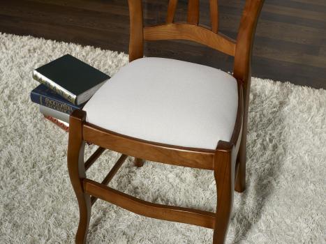 Silla Camille fabricada en madera de haya maciza estilo Louis Philippe asiento de tela