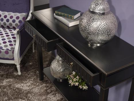 Consola Celine fabricada en madera de cerezo macizo estilo Directorio lacado Negro