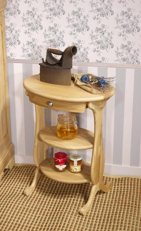 Pedestal ovalado Nicolas fabricado en madera de roble macizo en estilo Louis Philippe 