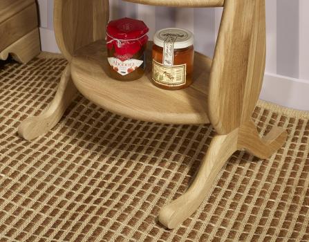 Pedestal ovalado Nicolas fabricado en madera de roble macizo en estilo Louis Philippe 