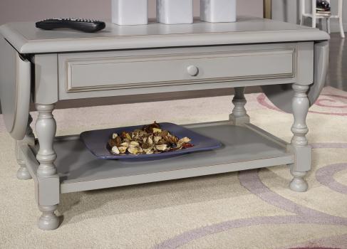 Mesa de centro Maria Laura ovalada o rectangular fabricada en madera de cerezo macizo al estilo Louis Philippe 