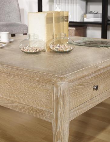 Mesa de centro cuadrada fabricada en madera de Roble macizo estilo Directoire 