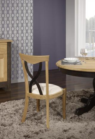 Silla Sebastián fabricada en madera de  roble macizo estilo Louis Philippe acabado roble cepillado
