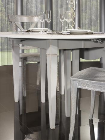 Mesa de comedor redonda diámetro 120 fabricada en madera de cerezo macizo,al estilo Louis Philippe + 5 extensiones de 40 cm