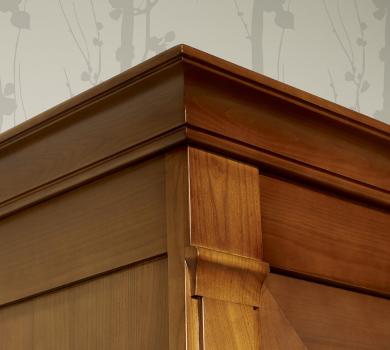 Armario pequeño de 1 puerta y 1 cajón fabricado en madera de cerezo macizo en estilo Directorio