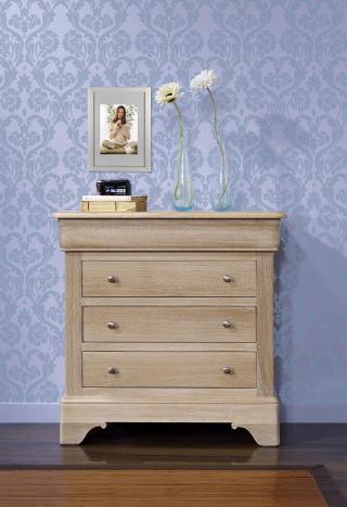 Cómoda Guillermo de 4 cajones fabricada en madera maciza de roble macizo estilo Louis Philippe 