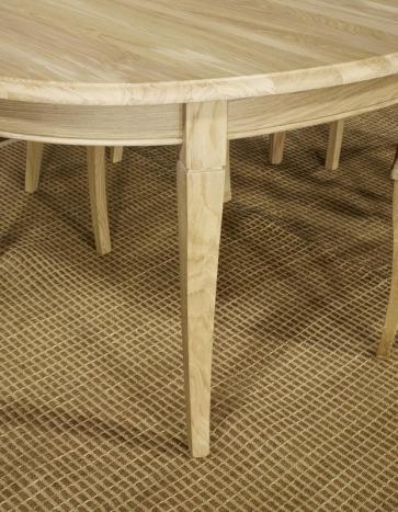 Mesa de comedor ovalada Talita fabricada en madera de Roble Macizo al estilo Louis Philippe 170x110 + 5 extensiones de 40 cm