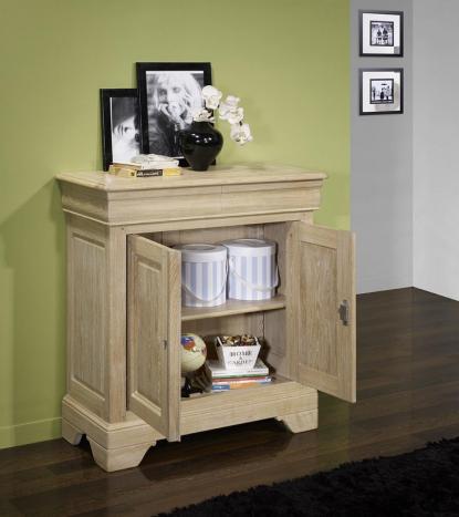 Aparador Emmanuel de 2 puertas fabricado en madera de roble macizo estilo Louis Philippe