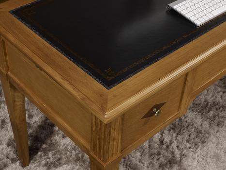 Escritorio Herminio con 3 cajones fabricado en madera de roble macizo estilo Directorio superficie de escritura en piel color negro