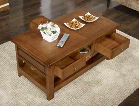 Mesa de centro Rodolfo fabricada en madera de roble macizo estilo Louis Philippe