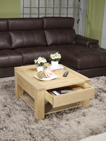 Mesa de centro Jean-Gabriel fabricada en madera de Roble macizo en estilo Contemporáneo