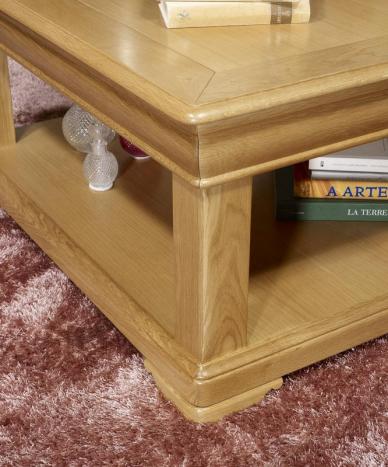 Mesa de centro cuadrada Anne-Sophie fabricada en madera de Roble Macizo estilo Louis Philippe
