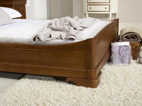 Cama Jean-Baptiste 140x190 fabricada en madera de roble macizo estilo Louis Philippe