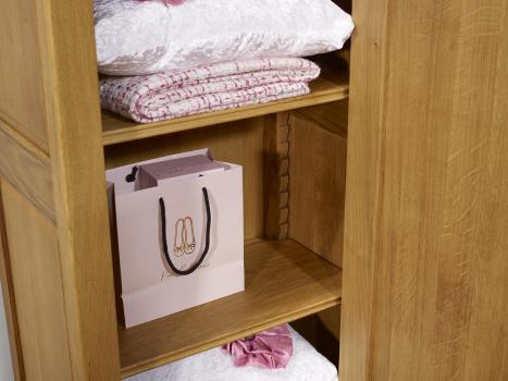 Armario de 1 puerta fabricado en madera de roble macizo estilo Louis Philippe