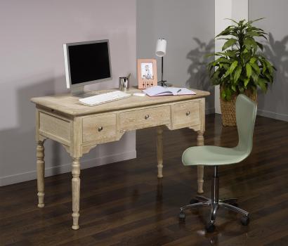Escritorio  Tomás fabricado en madera de roble macizo al estilo Louis Philippe acabado roble cepillado