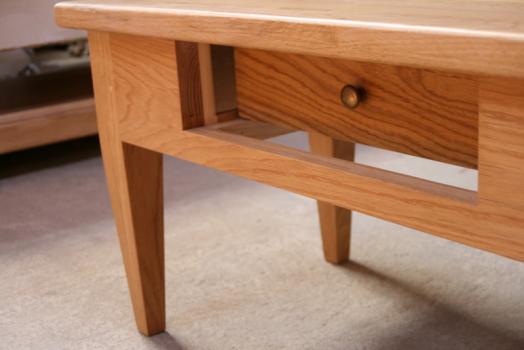 Mesa de centro Renata hecha en Roble Macizo estilo Rustico