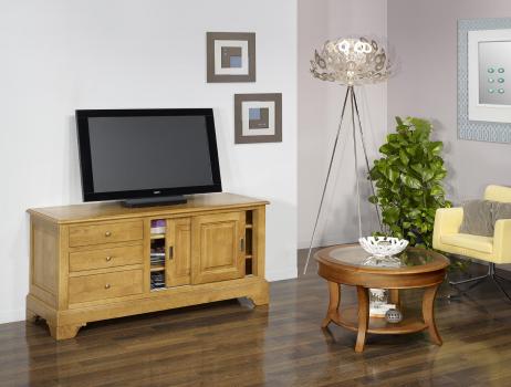 Mueble TV Arnaldo fabricado en madera maciza de roble al estilo Louis Philippe puertas corredizas