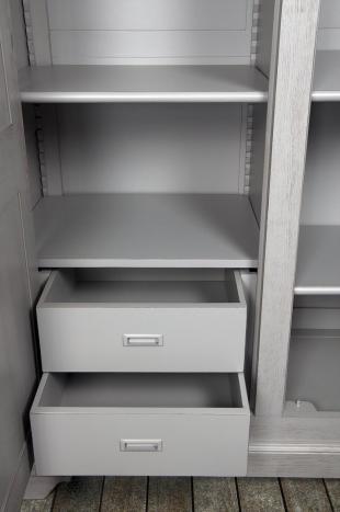 Armario Luis de 3 puertas Luis fabricado en madera de roble macizo estilo Louis Philippe