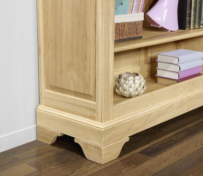 Estantería Librería Simón fabricada en madera de roble macizo al estilo de Louis Philippe 