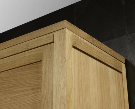Armario Julio de 2 puertas correderas fabricado en madera de roble macizo estilo contemporáneo