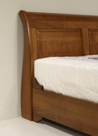 Cama barco Rémy fabricada en madera de cerezo macizo al estilo Louis Philippe 160X200