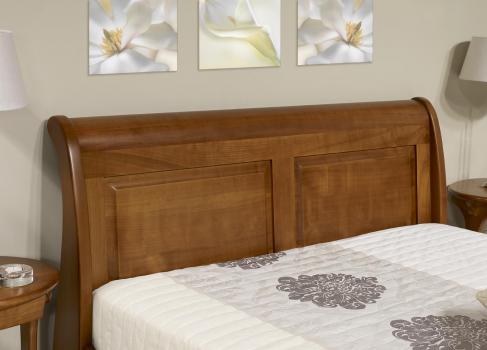 Cama barco Rémy fabricada en madera de cerezo macizo al estilo Louis Philippe 160X200