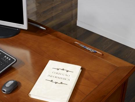 Escritorio Jeanne con 5 cajones fabricado en madera de cerezo macizo al estilo Louis Philippe
