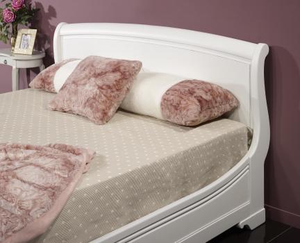 Léa Solid Cherrywood Louis Philippe style Bed