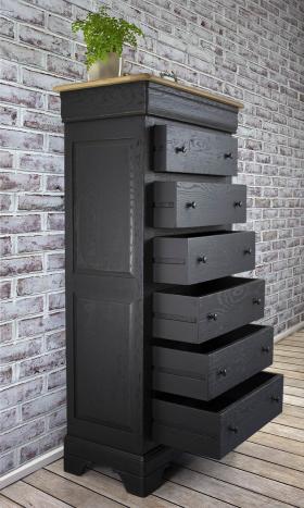 Cajonera Mateus fabricada en madera maciza de roble al estilo Louis Philippe acabado Roble Cepillado