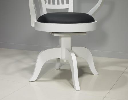 Silla de escritorio Léo fabricada en madera de haya maciza de estilo Louis Philippe
