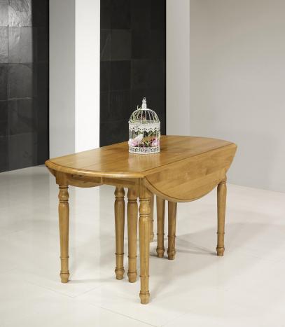 Mesa de comedor ovalada fabricada en madera de roble macizo al estilo Louis Philippe 135x110 con 7 extensiones