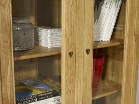Biblioteca Luis de 2 puertas fabricado en madera de roble macizo en estilo Louis Philippe