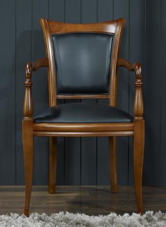 Sillón Paulina fabricado en madera de cerezo macizo de estilo Louis Philippe