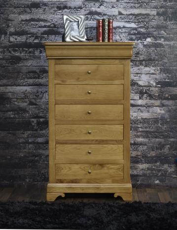 Cajonera Mateus fabricada en madera maciza de roble al estilo Louis Philippe 