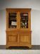 Biblioteca Leah de 2 cuerpos y 2 puertas fabricada en madera maciza de cerezo estilo Louis Philippe