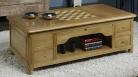 Mesa de centro con juego de ajedrez fabricada en madera de roble macizo estilo Louis Philippe