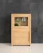 Vitrina de 2 puertas Loann en roble macizo, estilo contemporáneo 