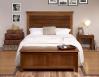 Baúl Leandro fabricado en madera de roble macizo estilo contemporáneo 