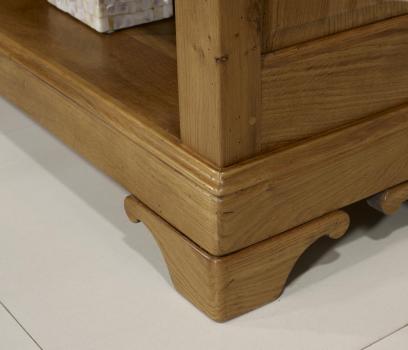 Mueble TV 16/9 Gabriel fabricado en madera de Roble macizo al estilo Louis Philippe